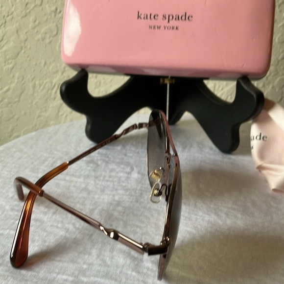 Kate Spade:Rose Gold Aviator (Joshelle) Sunglasses-case & cloth-brown lens-flaws - Picture 11 of 16